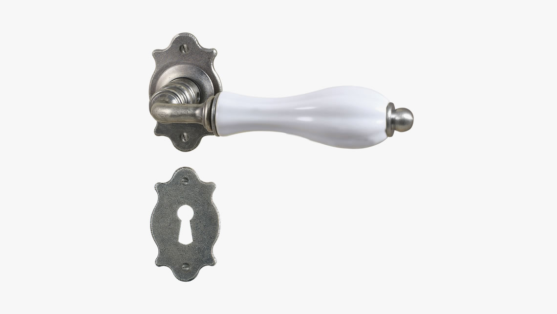 Iron/porcelain door handle
