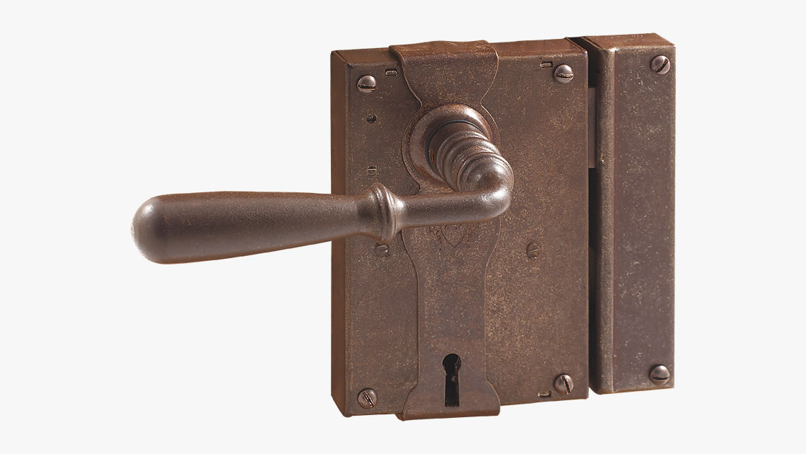 Iron door lock 