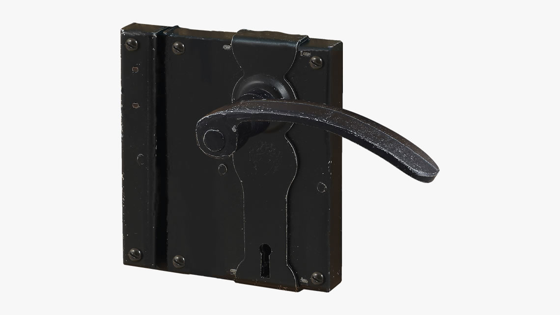 Iron door lock 